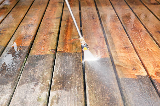 Best Roof Pressure Washing  in Sweet Home, OR